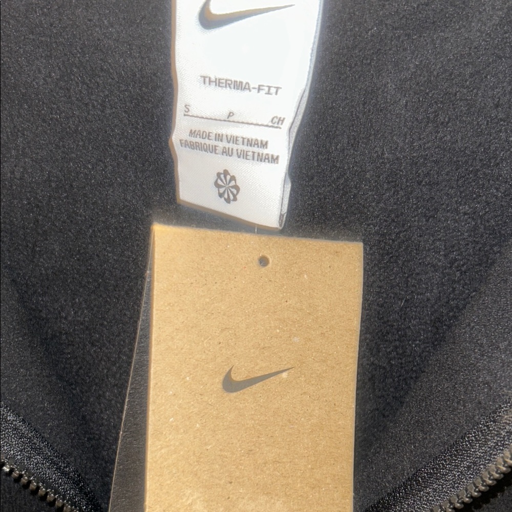 NWT Nike Black Fleece Half-Zip Jacket with front pockets size Small - Picture 9 of 10